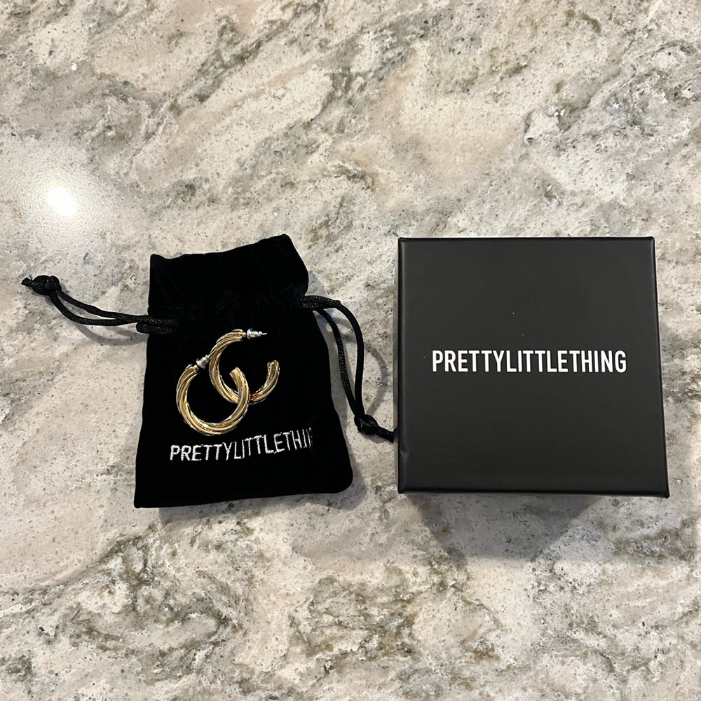 PrettyLittleThing Gold Chunky Twist Hoop Earrings